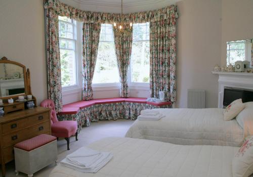 Kirklands House Melrose Bed and Breakfast — 4-Star Luxury Hotel in Melrose, United Kingdom