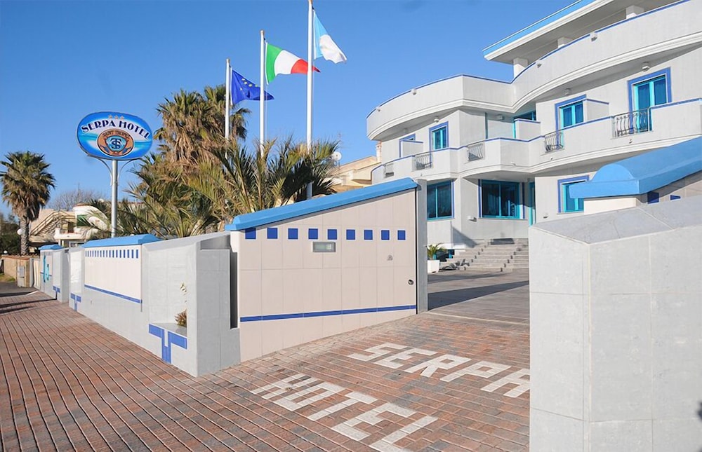 Serpa Hotel Anzio in Anzio, Italy