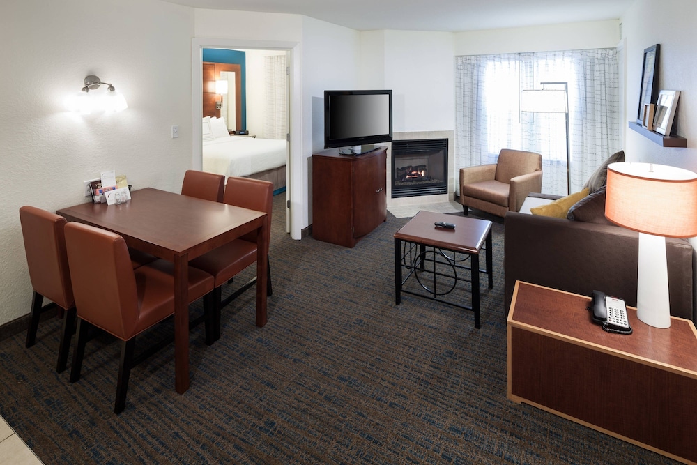 Residence Inn by Marriott Boston Marlborough - photo 8