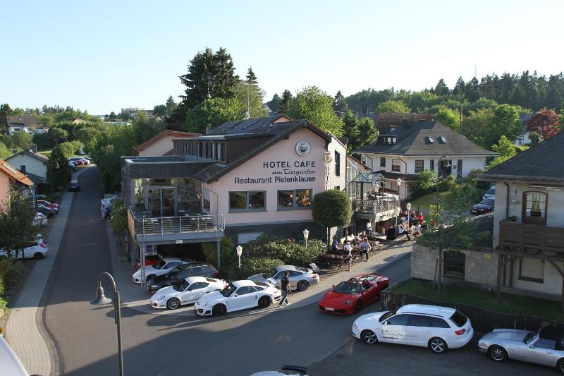 Hotel Am Tiergarten - carbon neutral hotel in Adenau