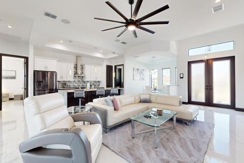 Sunset Serenity in Cape Coral, United States