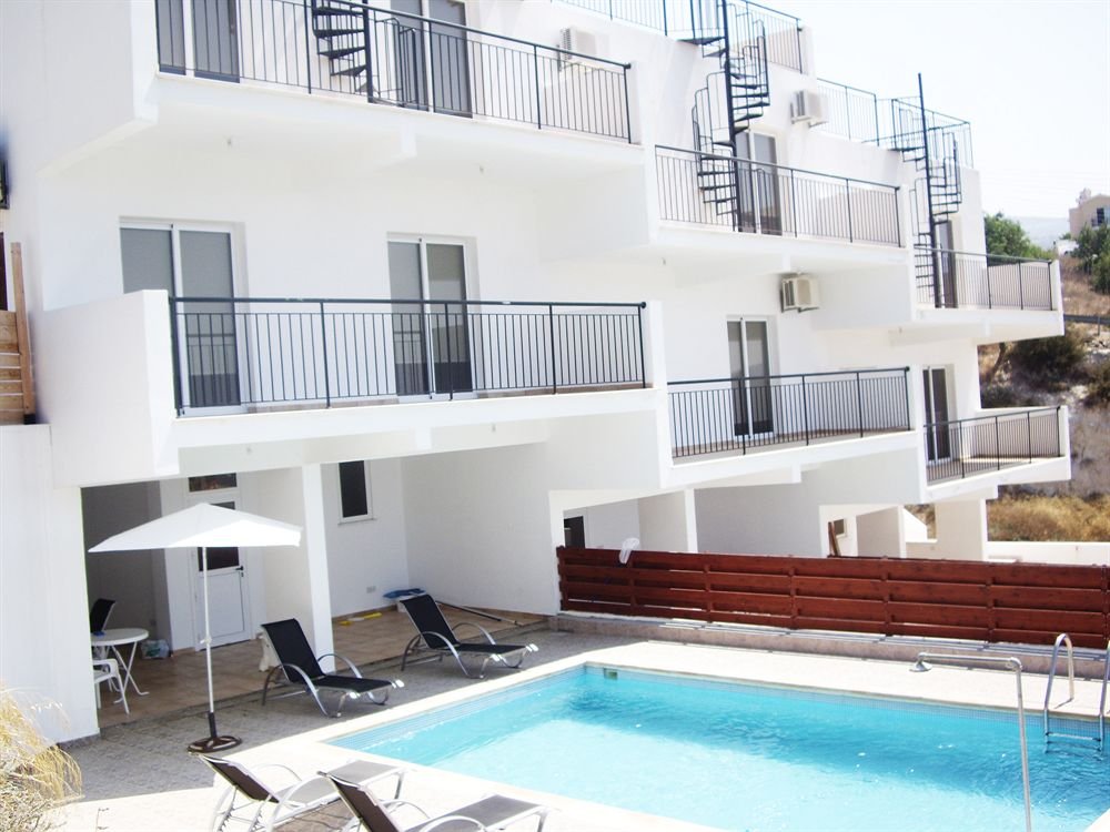 Peyia Villas Cyprus — 4-Star Luxury Hotel in Pegeia, Cyprus