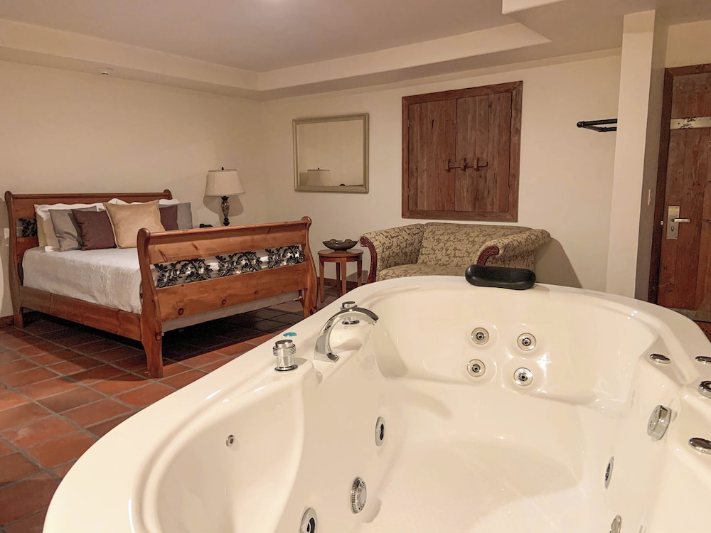 Hotel Hacienda Santana