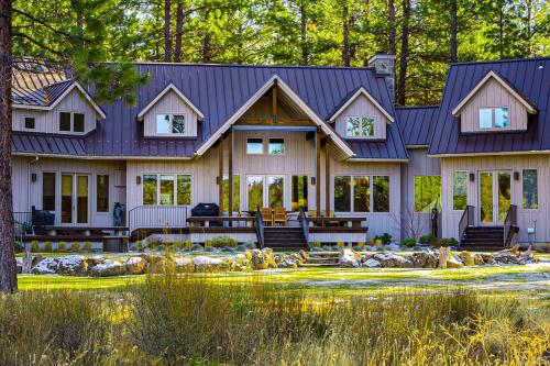 Meadowview Haven in Sisters, United States