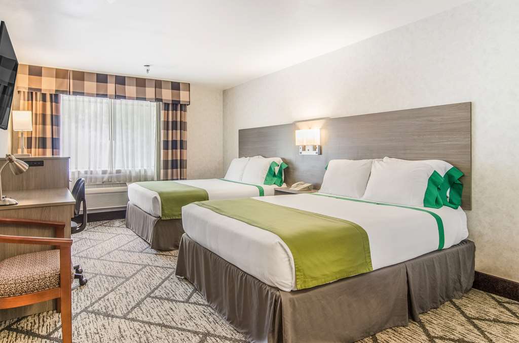 GuestHouse Inn & Suites Hotel Poulsbo - photo 11