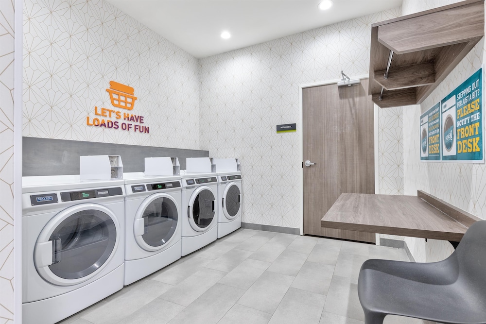 Home2 Suites by Hilton Paris - photo 35