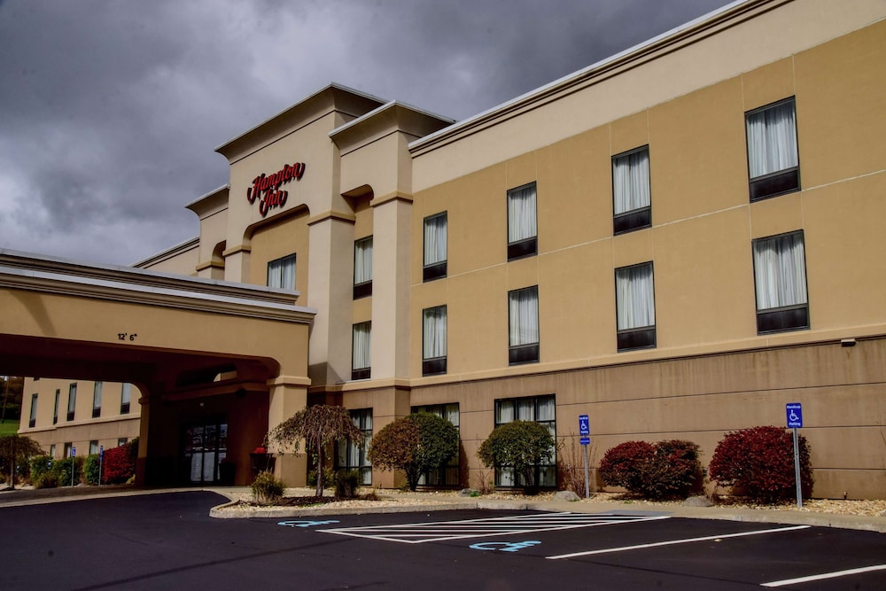Hampton Inn Indiana - photo 33