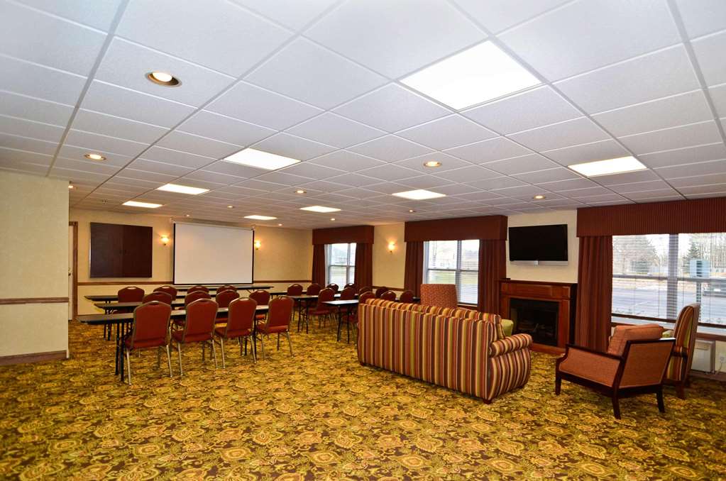 Country Inn & Suites by Radisson Stevens Point WI - photo 22