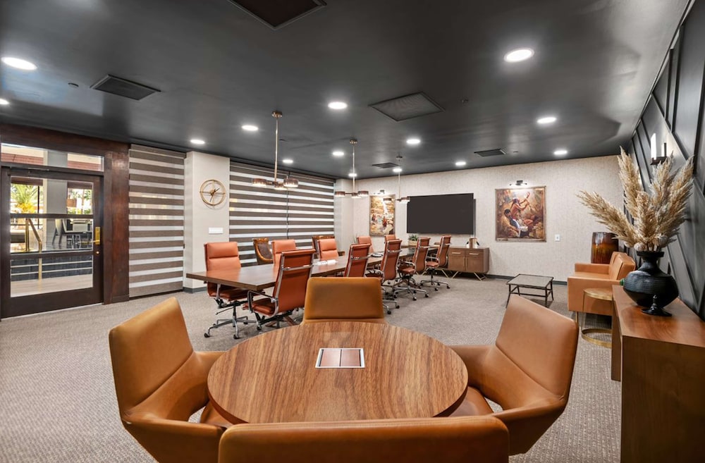 DoubleTree By Hilton Hotel Tucson Reid Park - photo 39