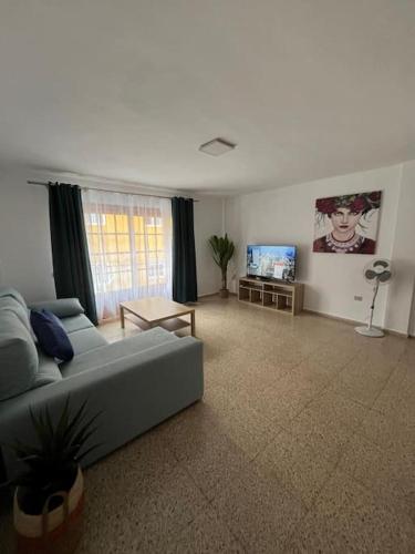 Toscal Centro 3 Dorm Balcon Cocina in Los Realejos, Spain