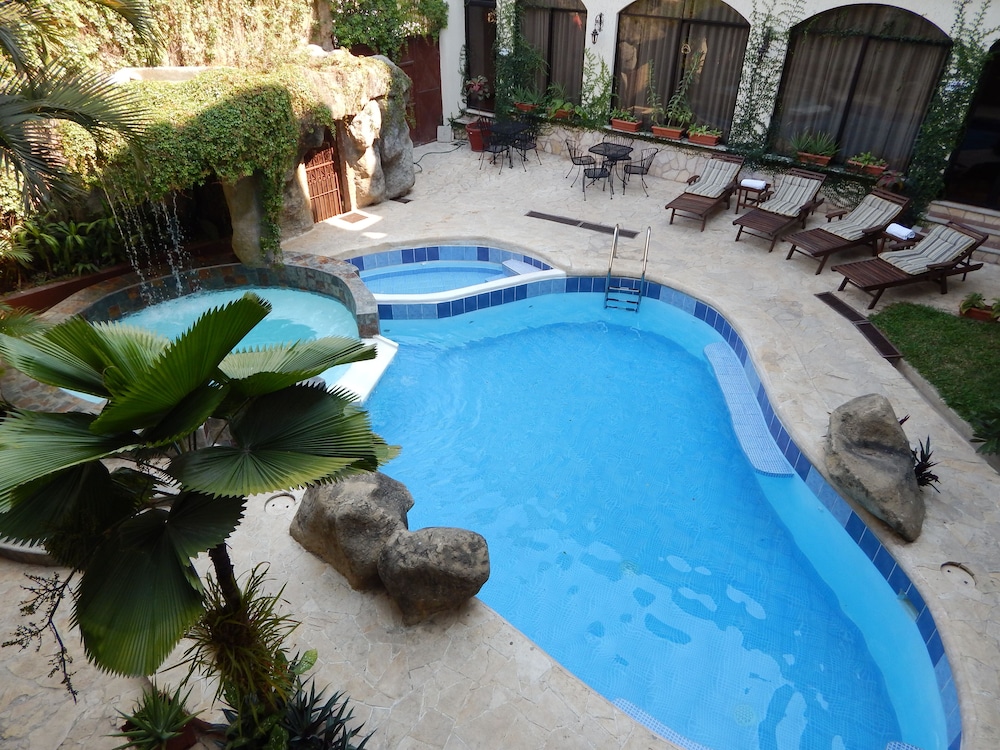 Quinta Maya Hotel in Flores, Guatemala