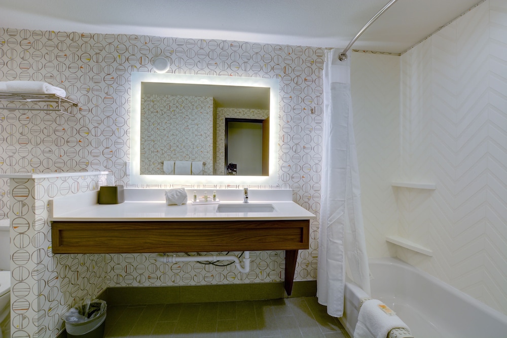Holiday Inn Salem an IHG Hotel - photo 26