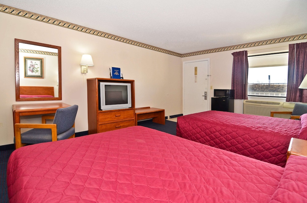 Residential Suites Blue Springs by Hotel O I 70 - photo 12