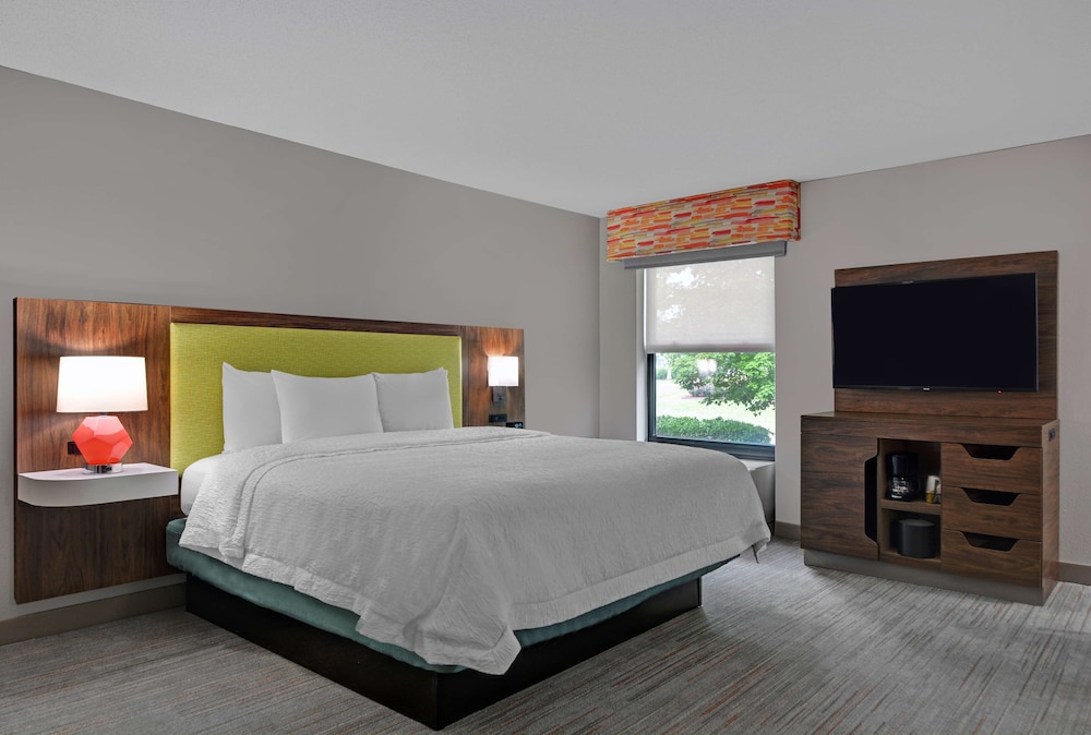 Hampton Inn Charlotte Monroe - photo 10