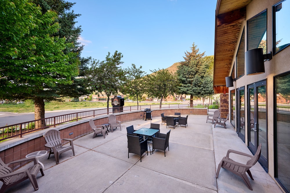 AmericInn by Wyndham Hailey Sun Valley - photo 29
