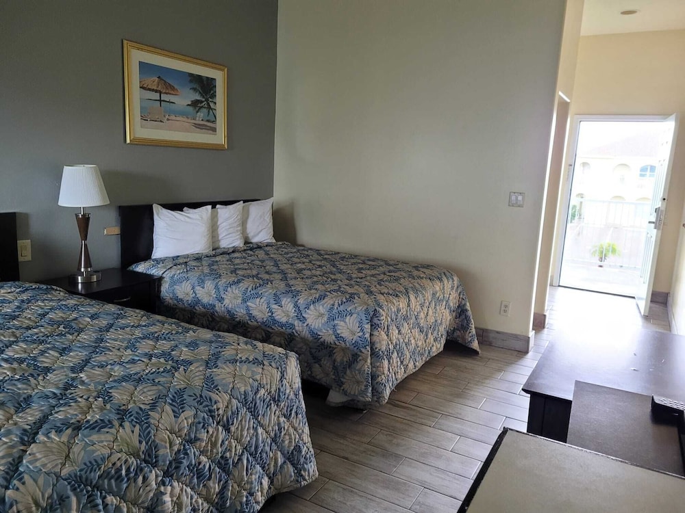 Casa Bella Hotel and Suites - photo 6