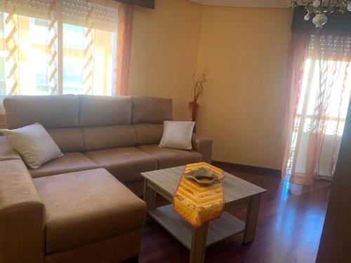 Piso De Ana — Naron