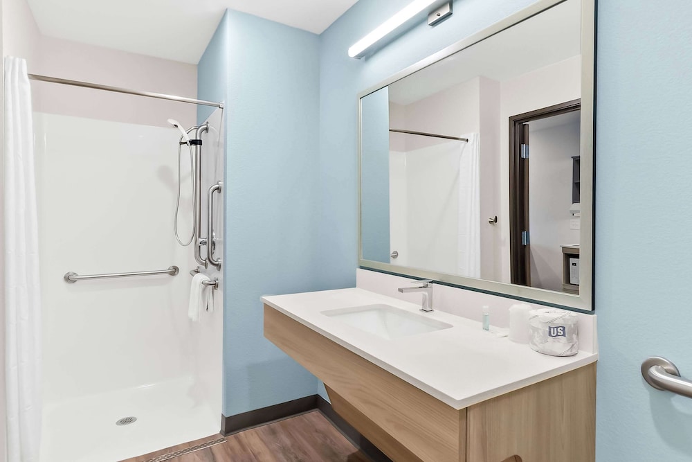 Woodspring Suites Pensacola West - photo 11