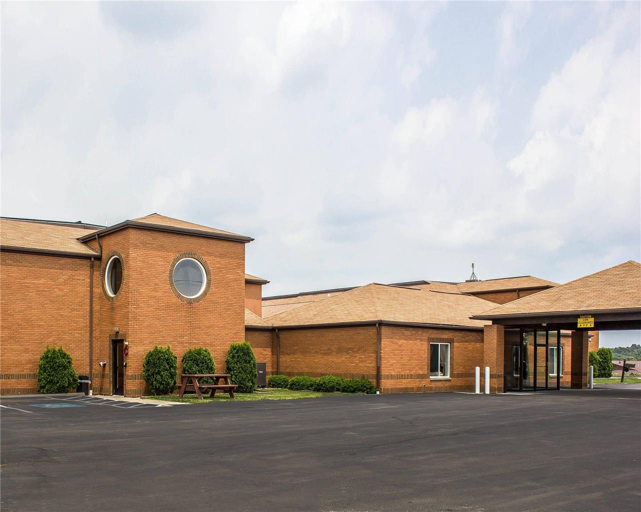 Quality Inn Clarion — Clarion — photo 2
