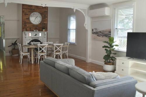 Belle Vue Cottage East Toowoomba — 4-Star Luxury Hotel in Toowoomba, Australia