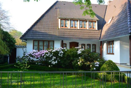 Apartment am Park — 4-Star Luxury Hotel in Bremerhaven, Germany