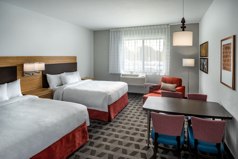TownePlace Suites by Marriott Venice - photo 6