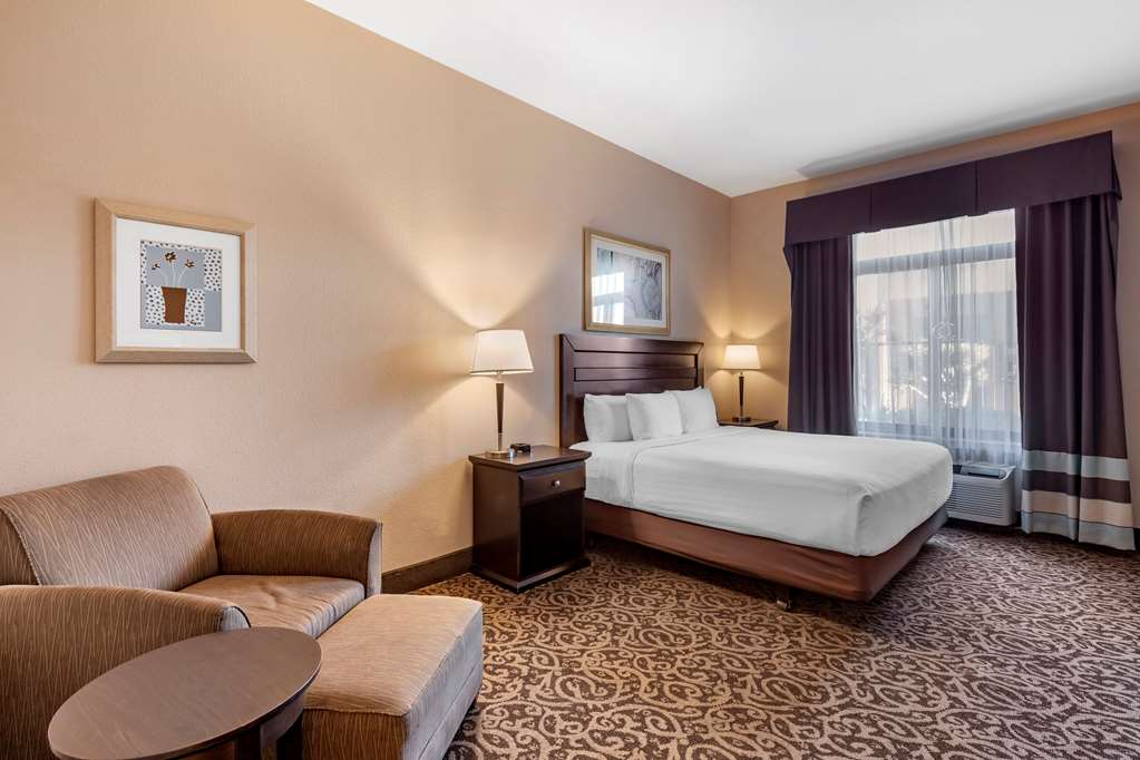 Best Western Plus Las Vegas South Henderson - photo 13