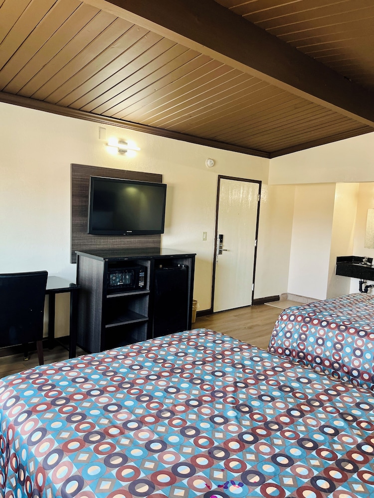Del Aire Inn Lax - photo 7