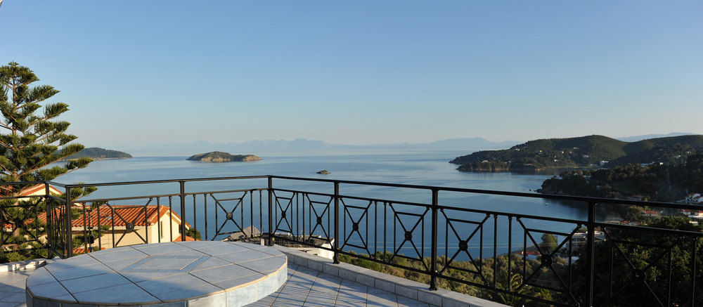 Blue Bay Skiathos - last minute hotel in Skiathos