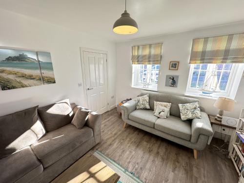 Wren Cottage Part of the The Bay Filey Holiday Village with pool gym and direct beach access pub restaurant tennis and meadows walks