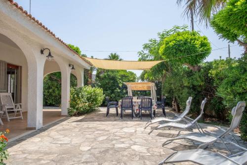 Villa Elide By Cala Salento — 4-Star Luxury Hotel in Porto Cesareo, Italy