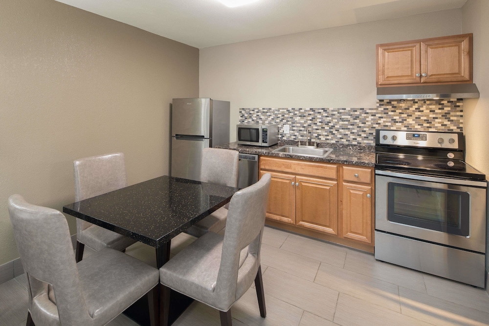 Clarion Pointe Athens I 65 - photo 19