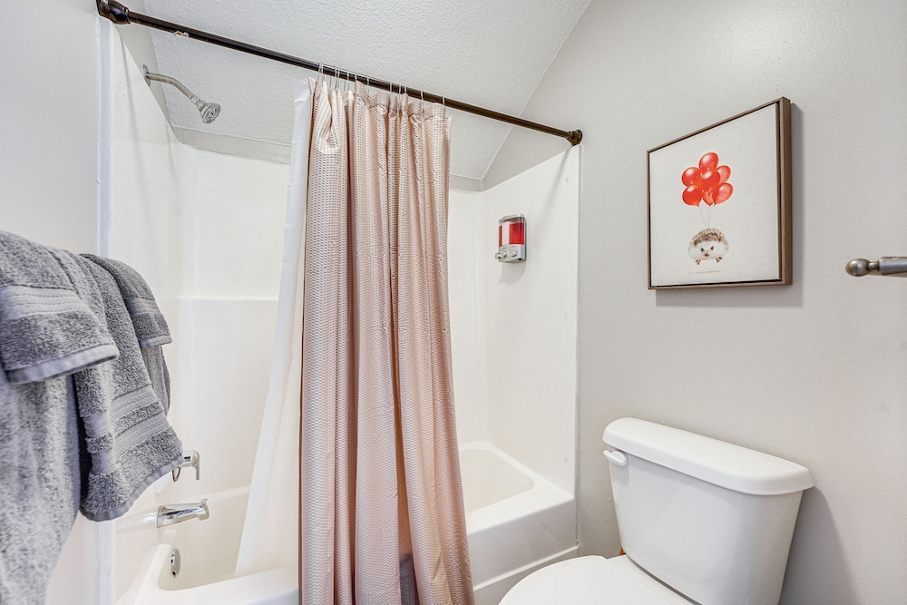 Branson Condo with Resort Amenities and Marina Views - photo 11