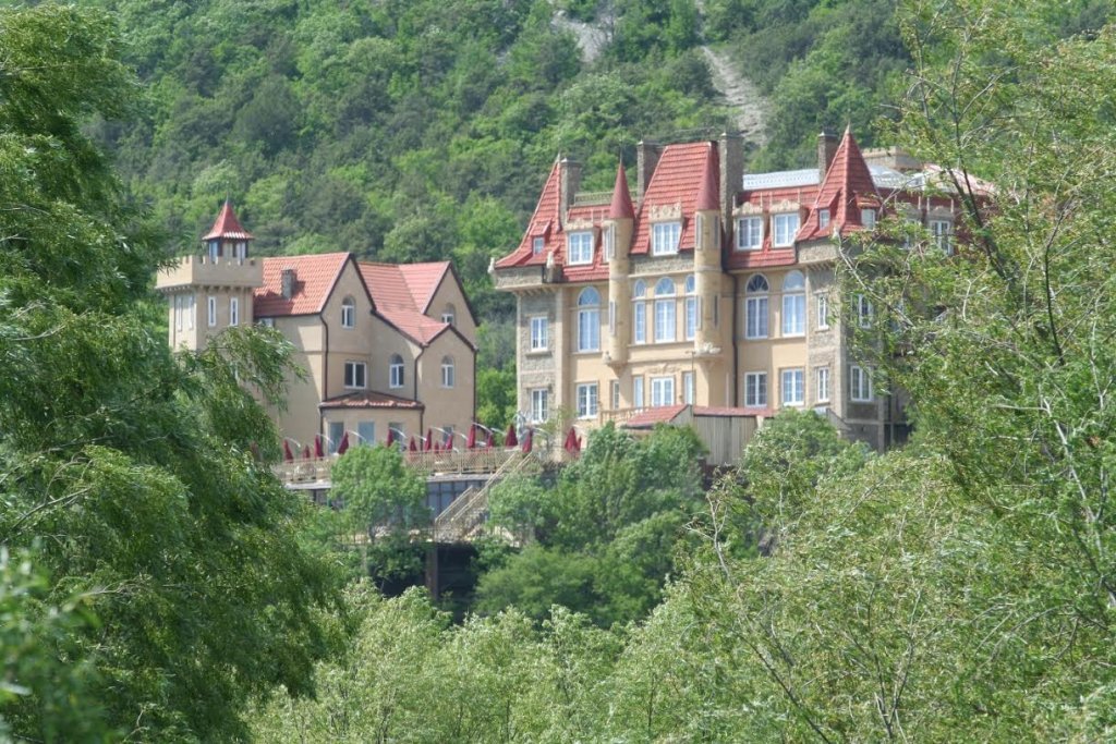 Kryilya Hotel — hotel in Abrau-Dyurso