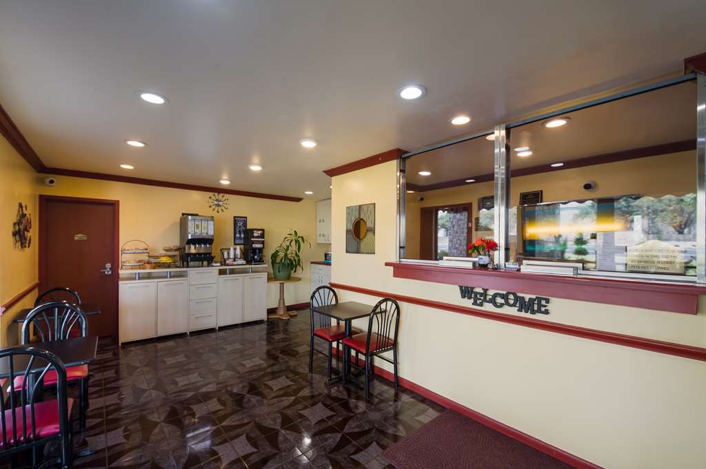 Americas Best Value Inn Buda Austin S - photo 8