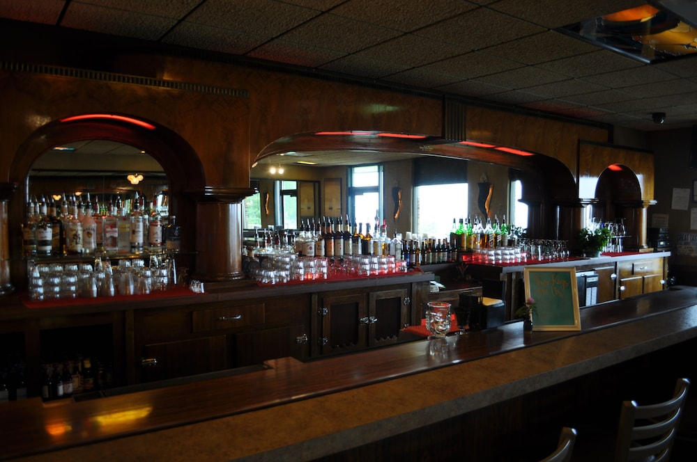 The Washburn Inn On the Lake - photo 26