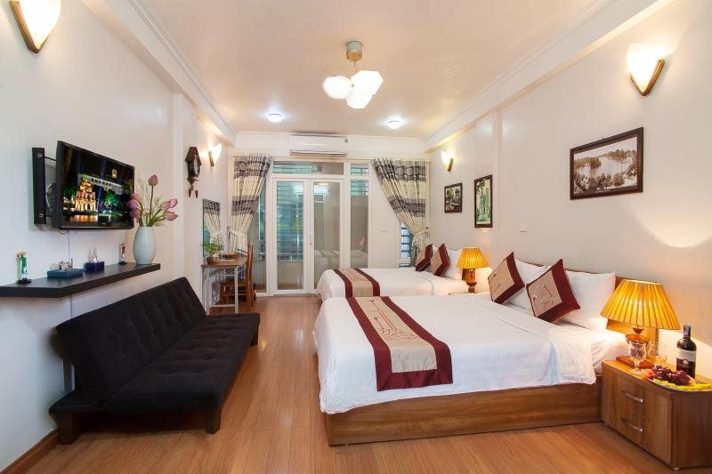 Hotels In Hanoi Old Quarter Private Ensuite — hotel in Hanoi