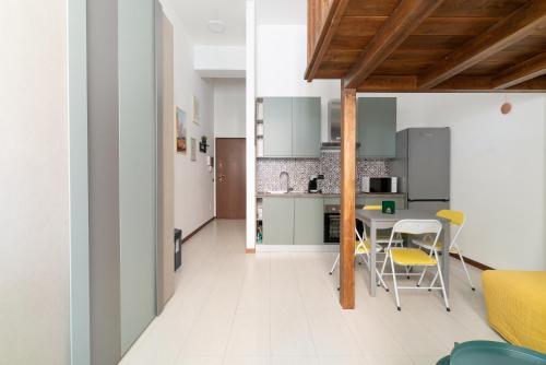 Turro Pisino Accogliente Loft con Soppalco — 4-Star Luxury Hotel in Rome, Italy