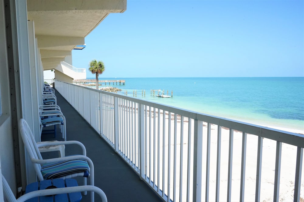 Glunz Ocean Beach Hotel & Resort - photo 139