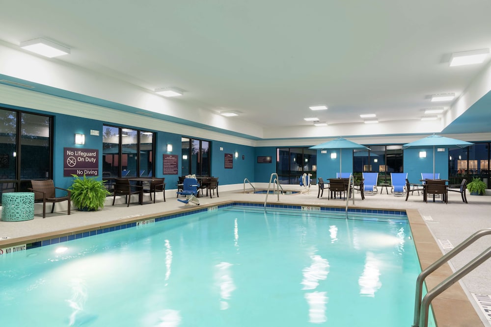 Hampton Inn & Suites Marshalltown - photo 37