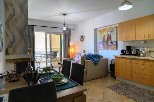 Premium Athenian District Urban 1 bedroom flat B — 4-Star Luxury Hotel in Athens, Greece