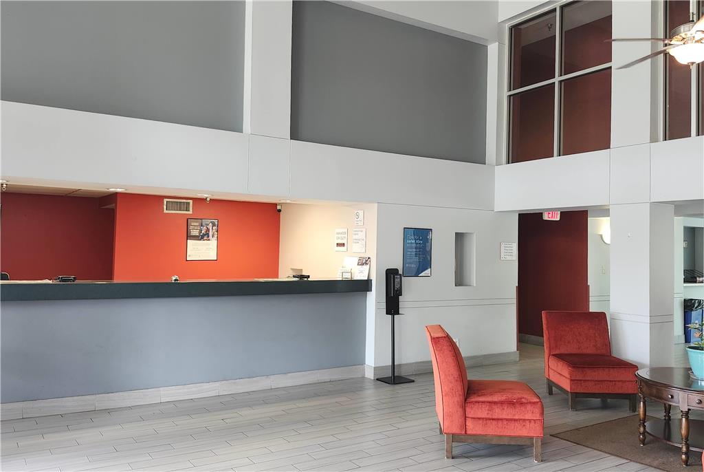 Ramada by Wyndham Luling - photo 3