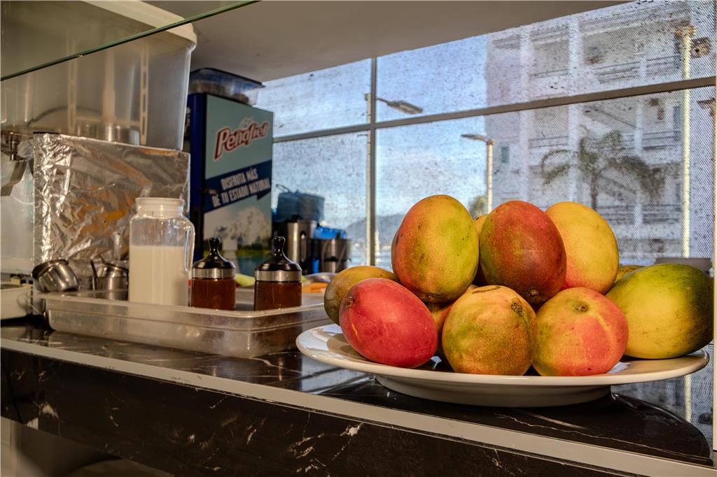 A complete breakfast awaits you!