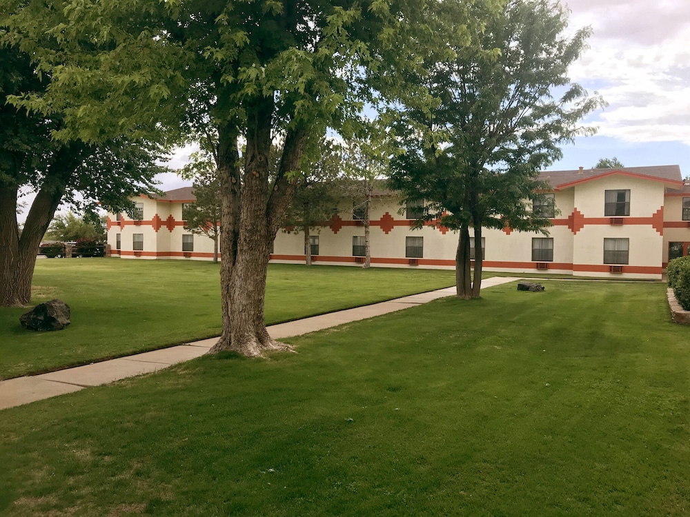 Navajoland Hotel of Tuba City - photo 18