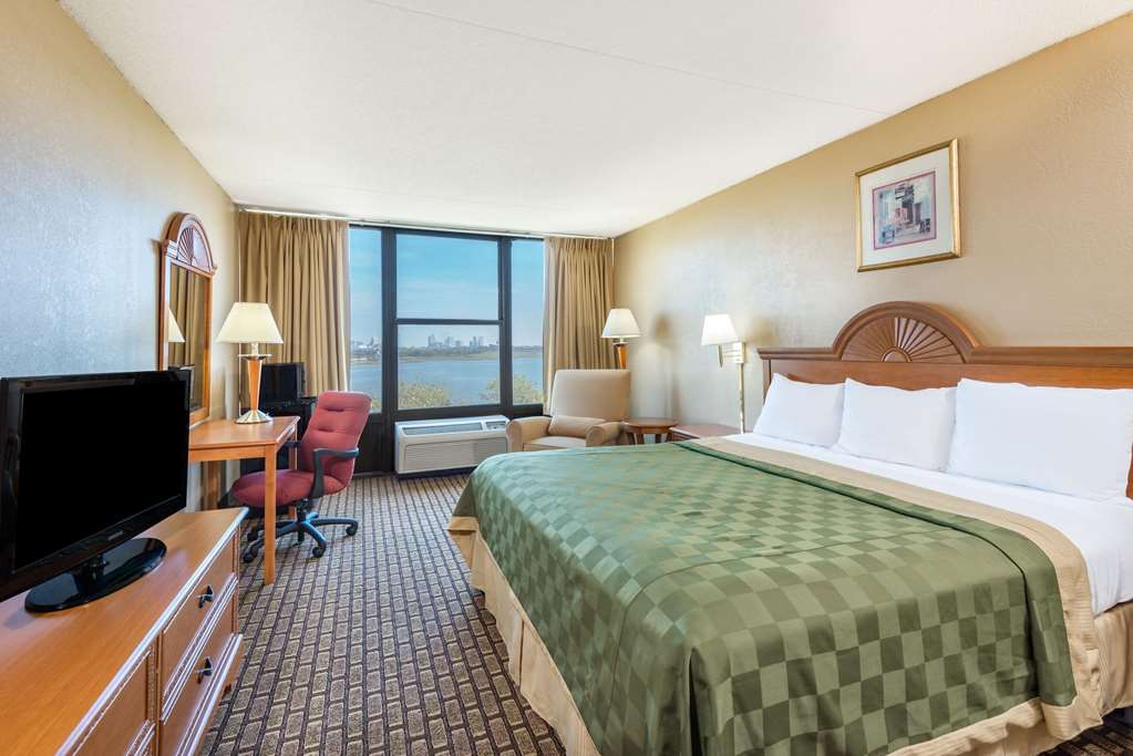Ramada by Wyndham West Atlantic City - photo 23