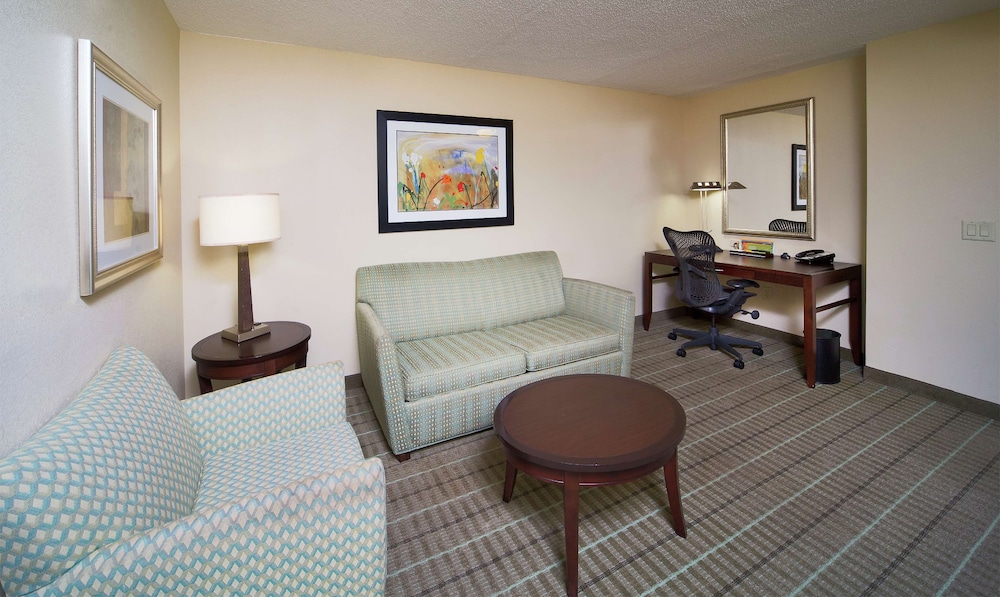 Hilton Garden Inn Valdosta - photo 16