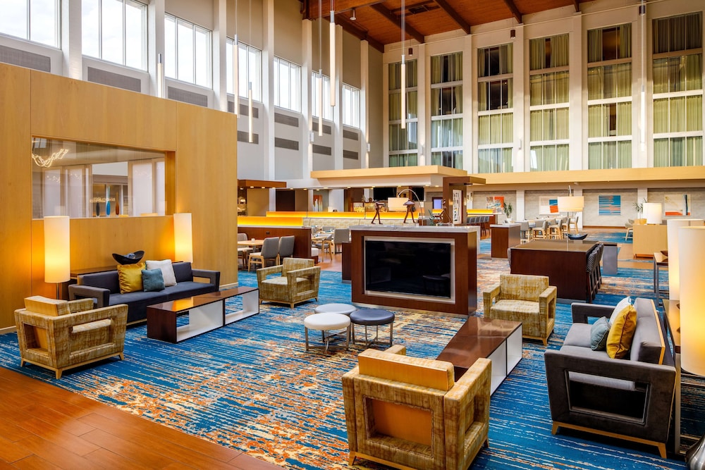 DoubleTree by Hilton Pittsburgh Cranberry - photo 74