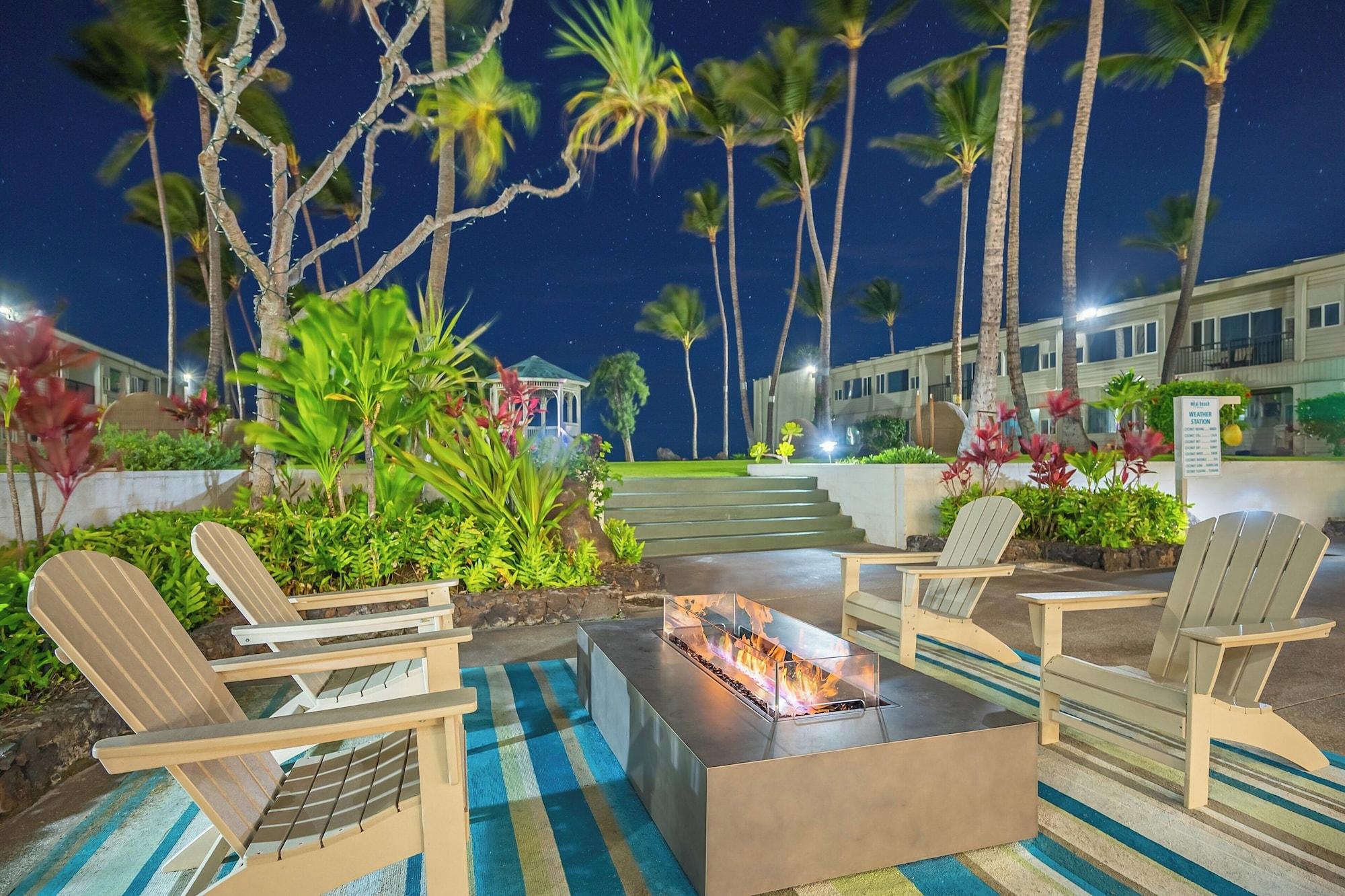 Maui Beach Hotel - photo 15
