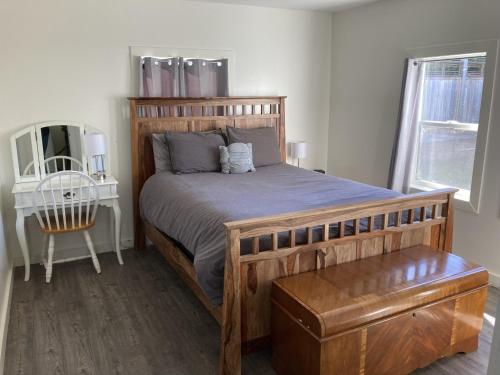 Cedar Street Cottage — 4-Star Luxury Hotel in Eureka, United States