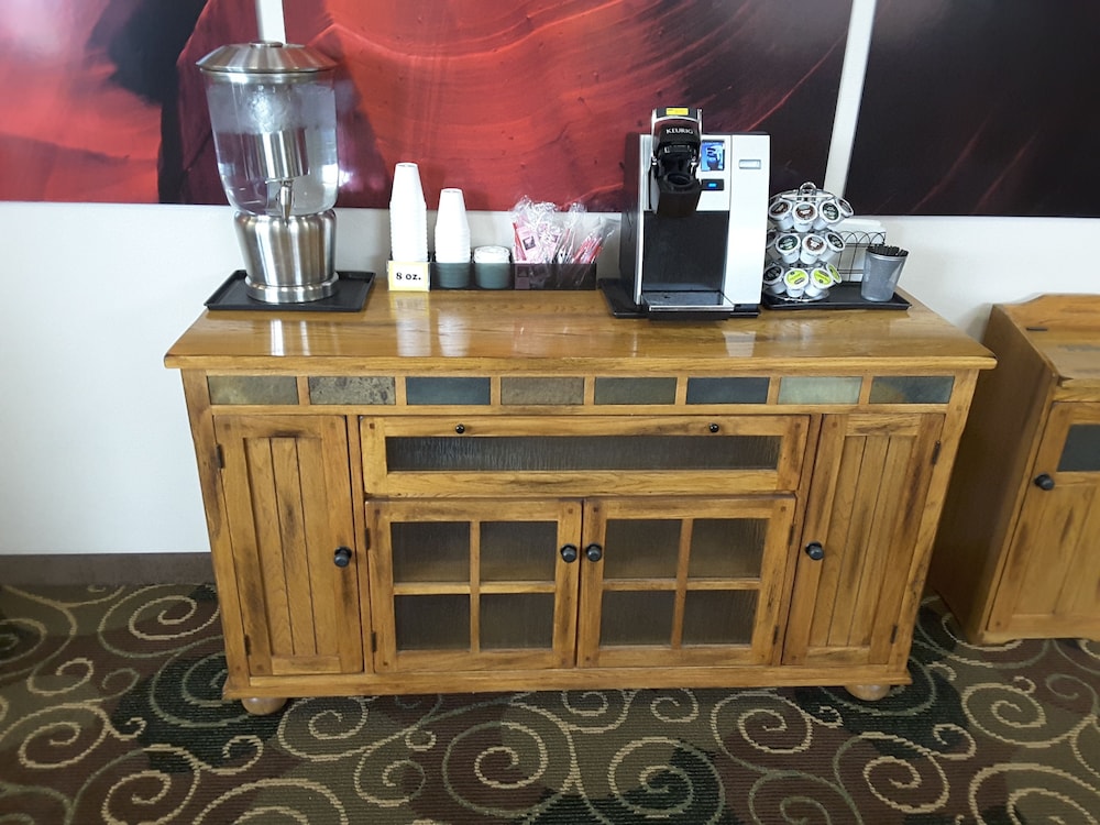 Inn at the Canyons - photo 5